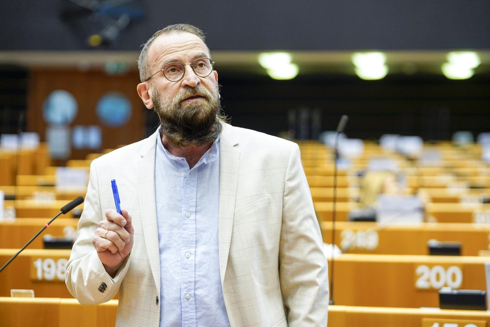 Jozsef Szajer in het Europees parlement, waar hij onder meer in de commissie Legale Zaken zat. 