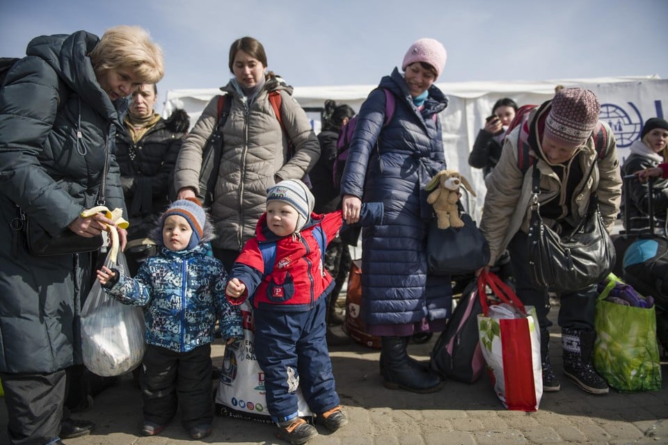 Ruim de helft van de Oekraïense kinderen is op de vlucht. 