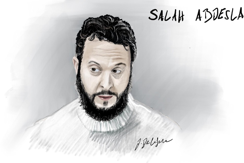 Salah Abdeslam nam de jury op de korrel omdat die hem schuldig heeft verklaard.