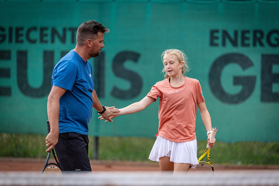Hannelore Daniëls moest geen seconde nadenken toen ze naar de tennisschool in Wilrijk kon.