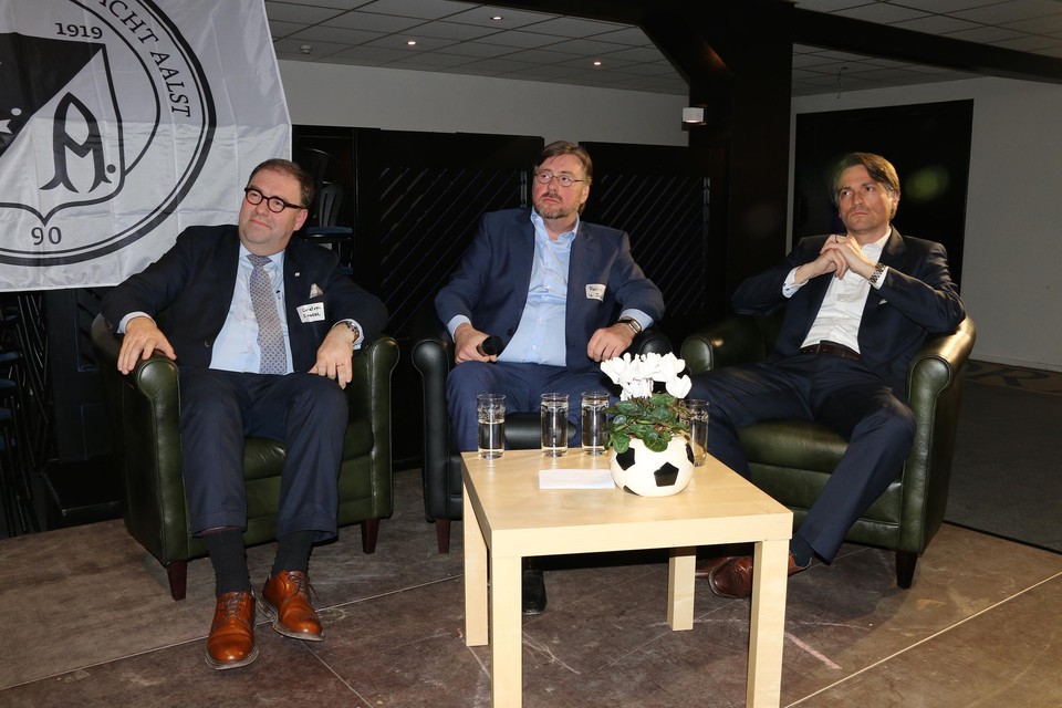 ﻿Toenmalig voorzitter Patrick Le Juste en Sven Van Den Bogaert kwamen in 2016 aan het roer en kregen toen Burgemeester Christoph D’Haese (N-VA) over de vloer.