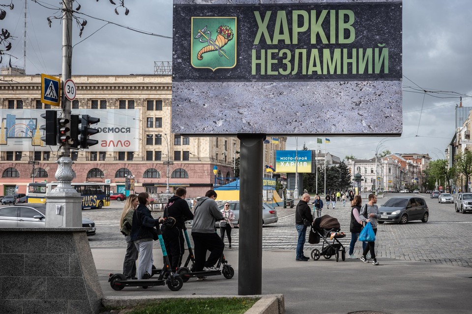 “Charkov is onbreekbaar” staat in grote letters in het centrum van de stad.
