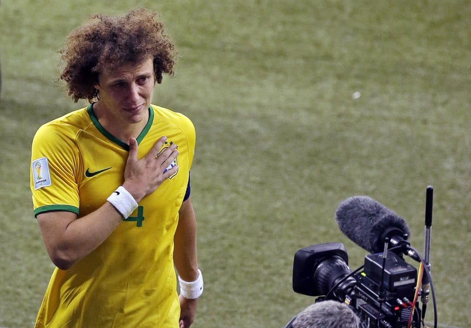David Luiz in tranen na de historische uitschakeling 