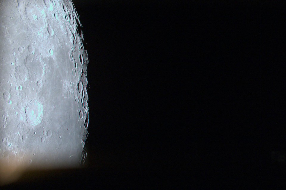 Een foto van de maan genomen door Hakuto-R.