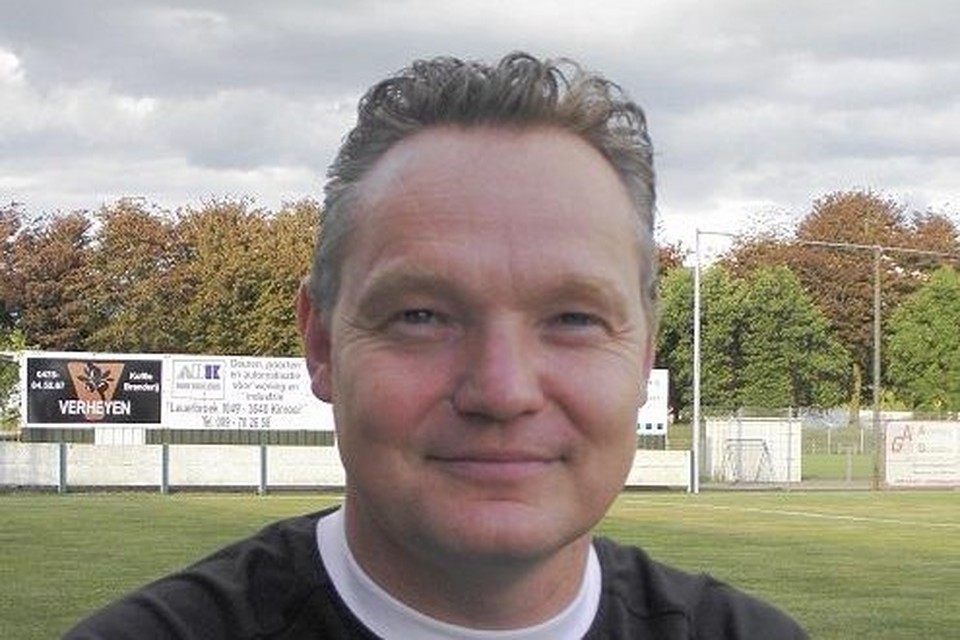 Coach Janssen is afwezig bij Bree-Beek B. 
