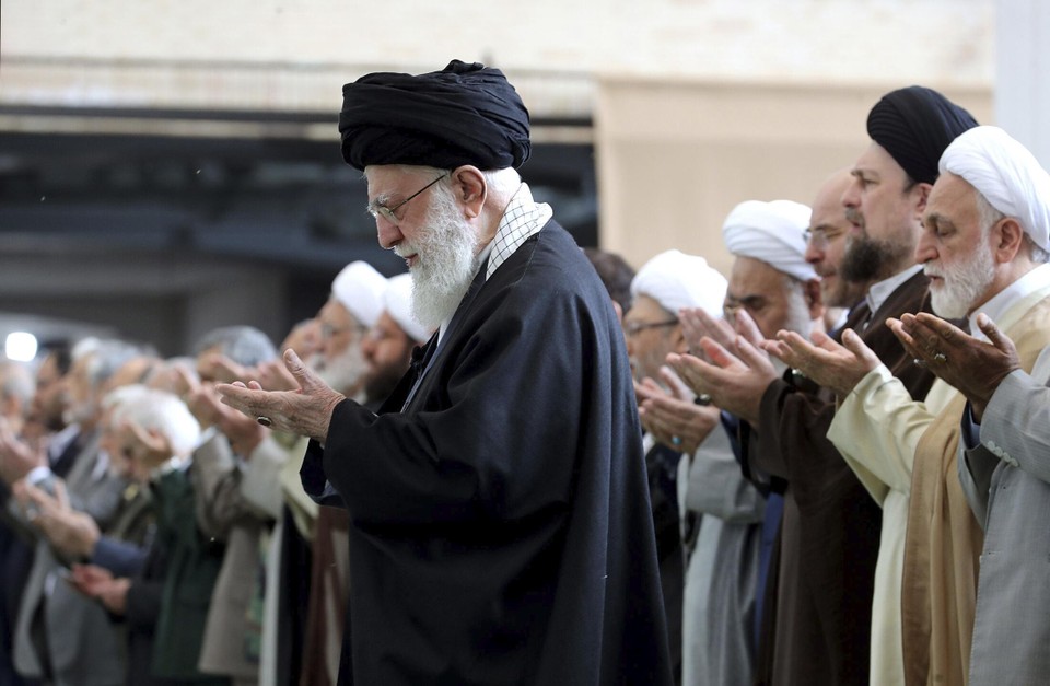 Ayatollah Ali Khamenei en het Iraanse regime willen tonen dat ze hun gezag in het Midden-Oosten handhaven.