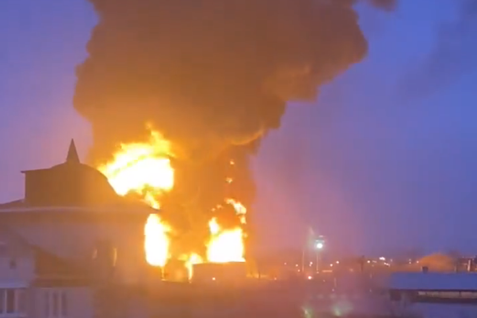 Het brandende oliedepot in Belgorod 