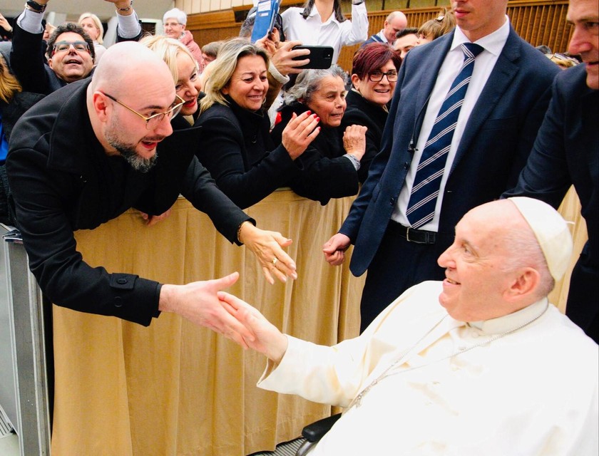 Gianluca ontmoette paus Franciscus twee weken geleden nog op het Sint-Pietersplein in Rome.