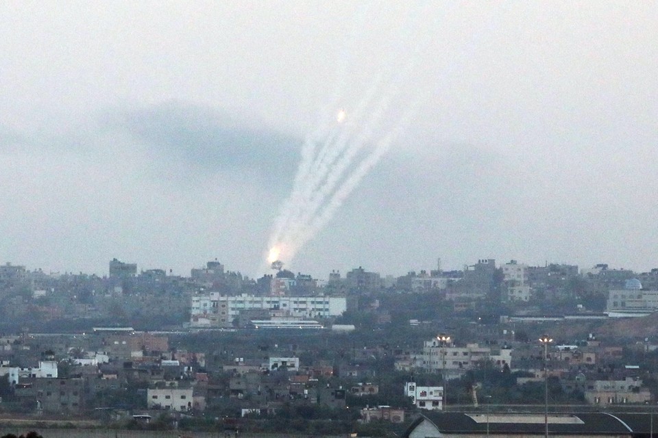 De lancering van Hamas-raketten, bekeken vanuit Sderot 