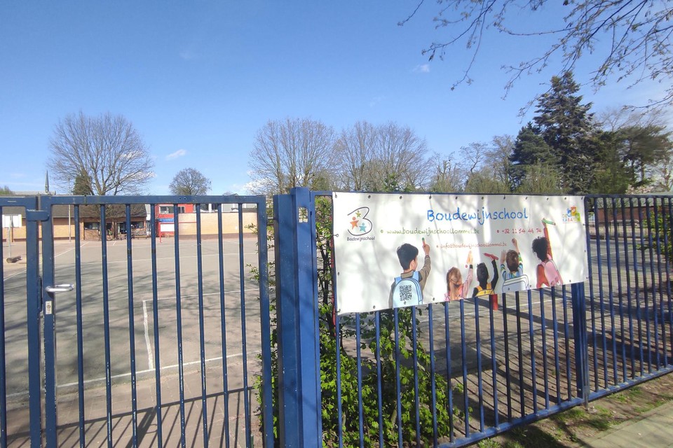 In Lommel werd een dossier gekoppeld aan de Boudewijnschool. “Een interimkantoor maakt plaats voor onze burelen.”