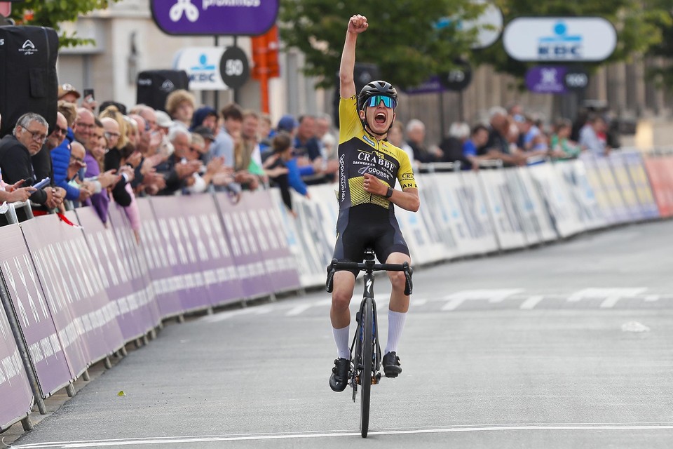 Jarno Widar won zondag de Ronde van Vlaanderen voor juniores.