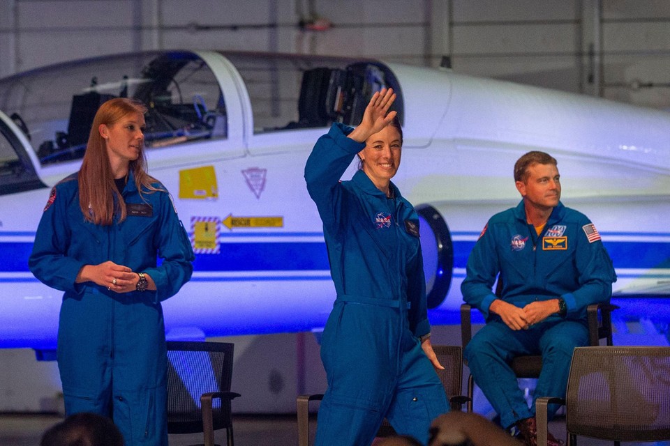 Maandag werden de toekomstige astronauten van de Artemis generatie voorgesteld. Onder hen ex-baanwielrenster Christina Birch.  