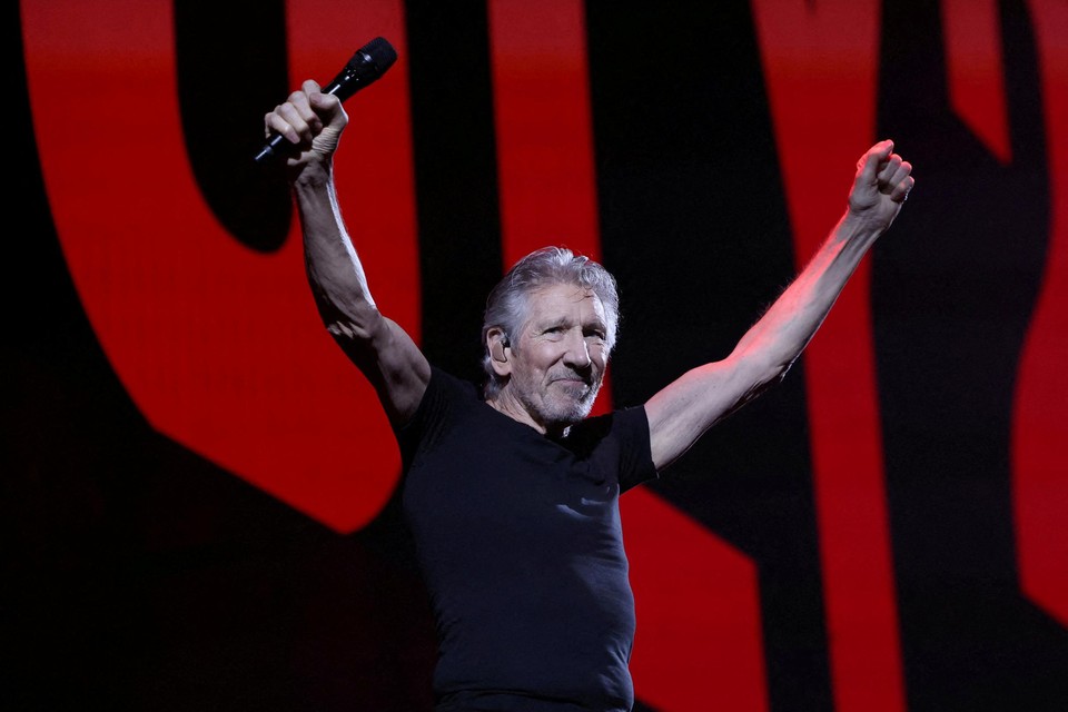Roger Waters leek zich te verkleden als SS-officier.
