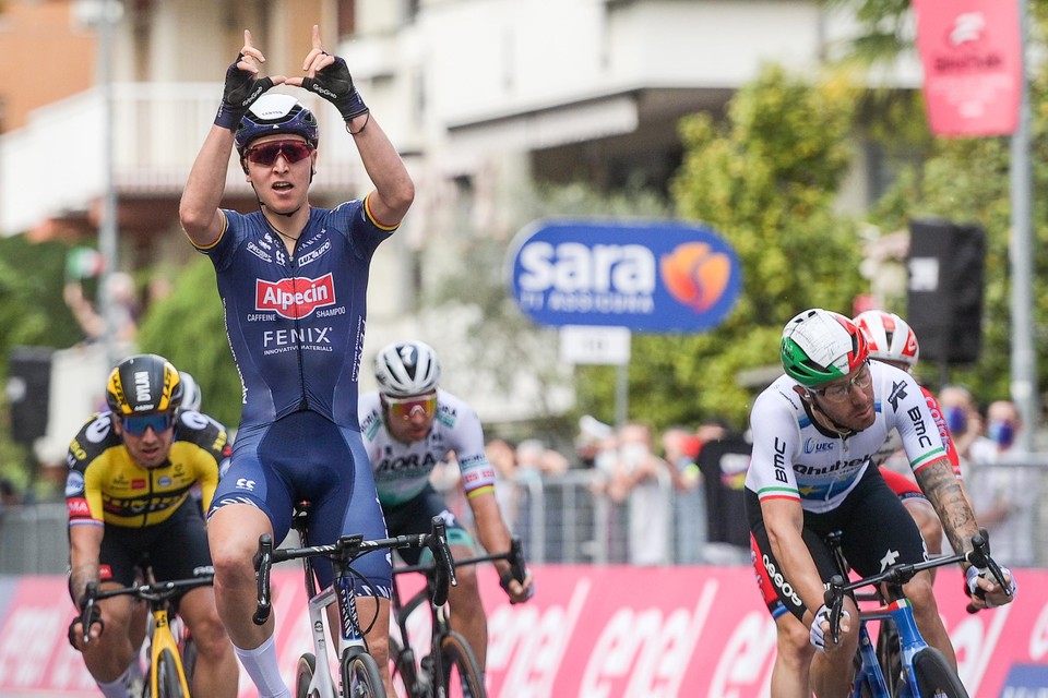 Tim Merlier won in 2021 een etappe in de Giro.