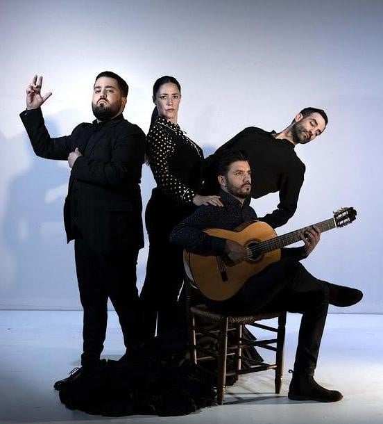 ERA is de nieuwe flamencovoorstelling van danser en choreograaf Frederico Ordoñez, zanger Esteban Murillo, gitarist Anthony Carruba en Samina Carreman uit De Mol. 