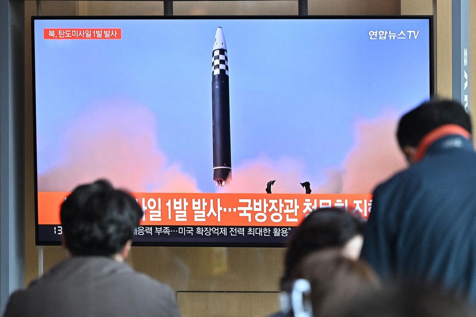 Een eerdere lancering van een raket werd in Zuid-Korea van nabij gevolgd. 