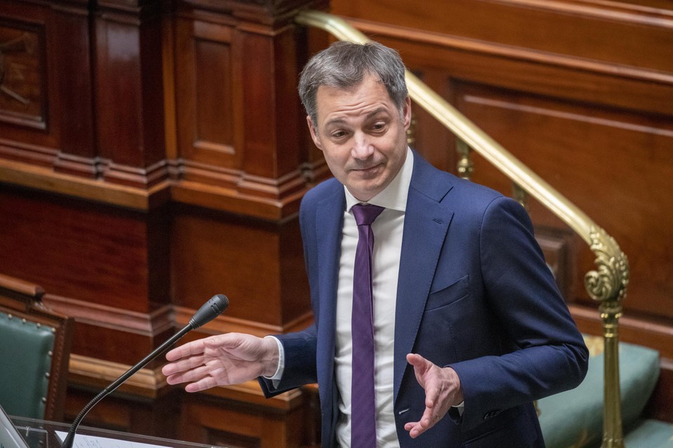 Premier De Croo laat de herziening van de abortuswet over aan het parlement. Maar dat betekent niet dat de “consensus” uit het regeerakkoord in de vuilnisbak wordt gekieperd.