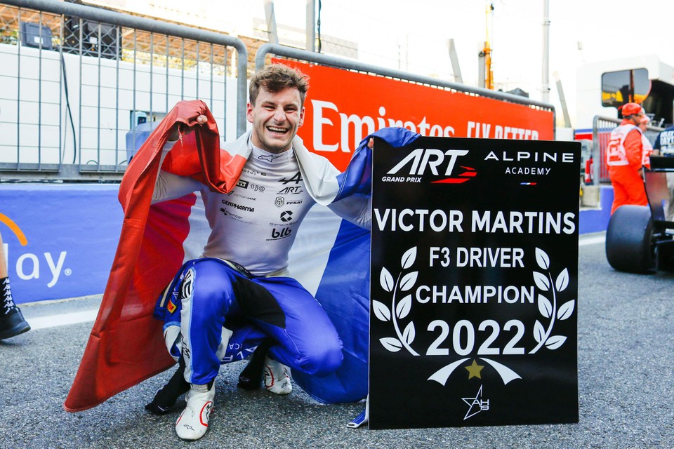 Victor Martins is de nieuwe Formule 3-kampioen. 