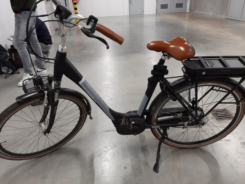 De politie zoekt de eigenaar van deze gestolen fiets.