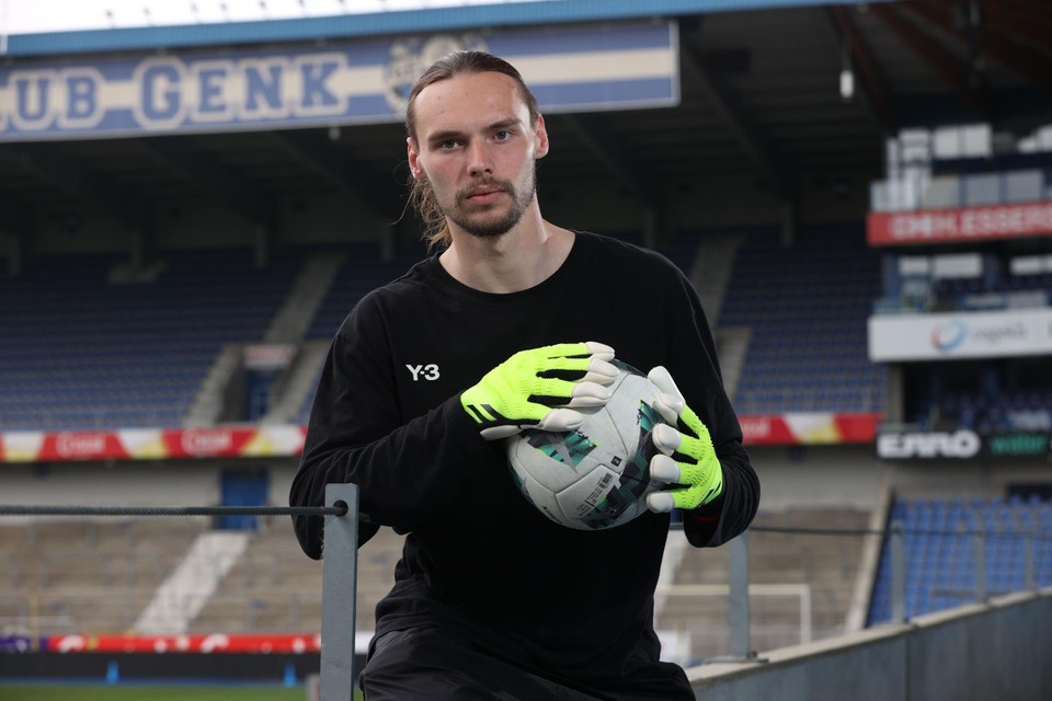 Maarten Vandevoordt speelt maandag mogelijk zijn laatste thuismatch voor KRC Genk.