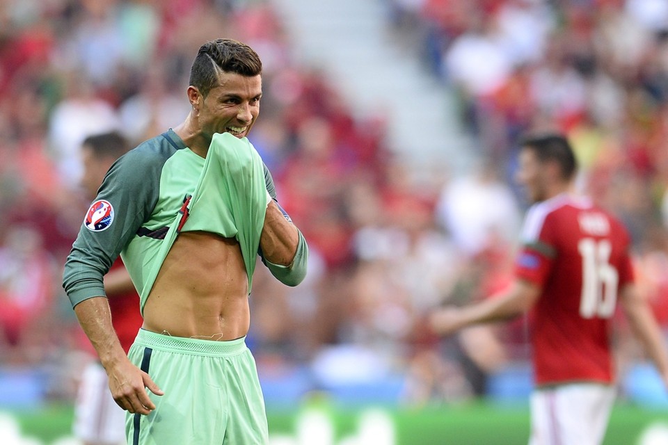 Ronaldo En Portugal Laten Het Liggen Hongarije Wordt Tegens Het Belang Van Limburg Mobile