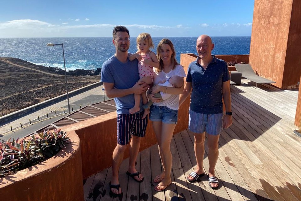 Het gezin uit Meldert landde uiteindelijk met een dag vertraging op Tenerife.  