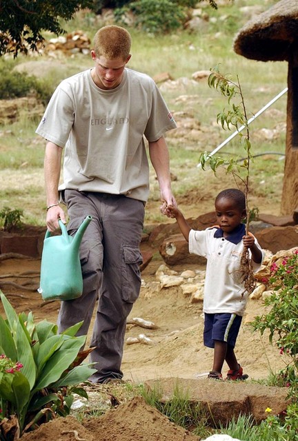 Prins Harry in Lesotho in 2004.