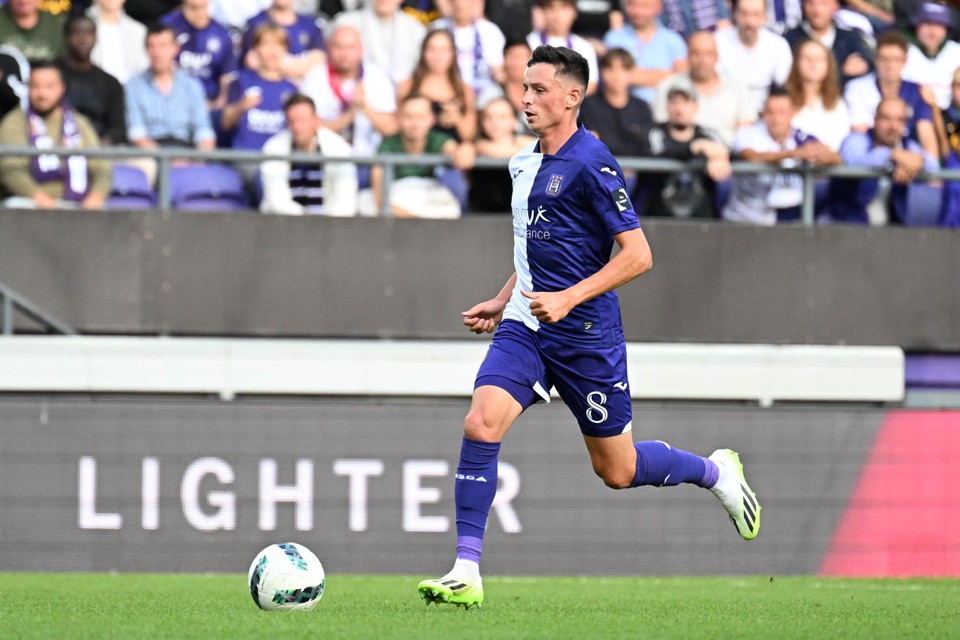 RSC Anderlecht v Sporting Charleroi - Jupiler Pro League ANDERLECHT,  BELGIUM - AUGUST 27 : Vertonghe