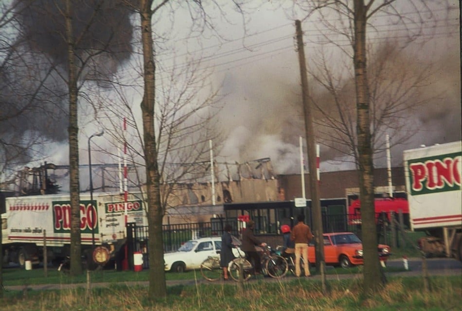 De verwoestende brand in 1978 legde de fabriek nagenoeg volledig in de as.  