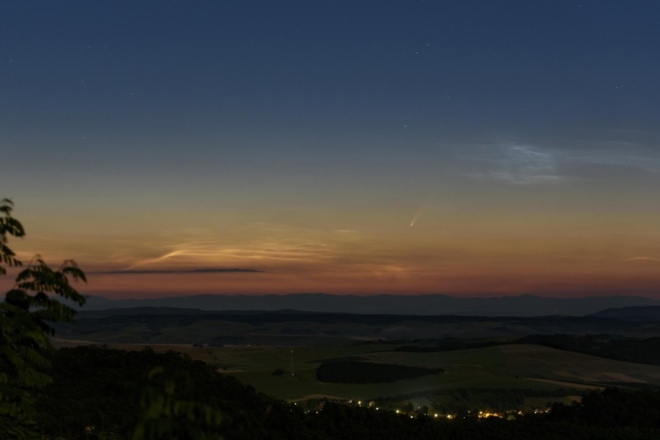 Ook in Hongarije werd de komeet als gespot.  