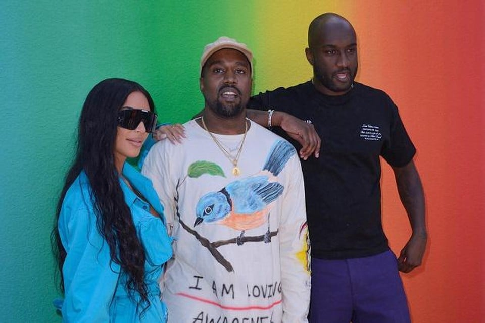 Abloh, rechts, bij Kim Kardashian en Kanye West. 