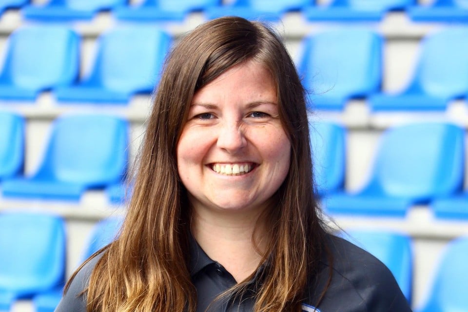 Sarah Geurts maakte afgelopen weekend haar debuut als hoofdcoach bij KRC Genk Ladies. 