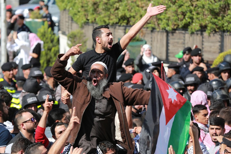 Onder meer in Irak en Jordanië braken er grote protesten uit na het bloedbad bij het Al Ahli-ziekenhuis.