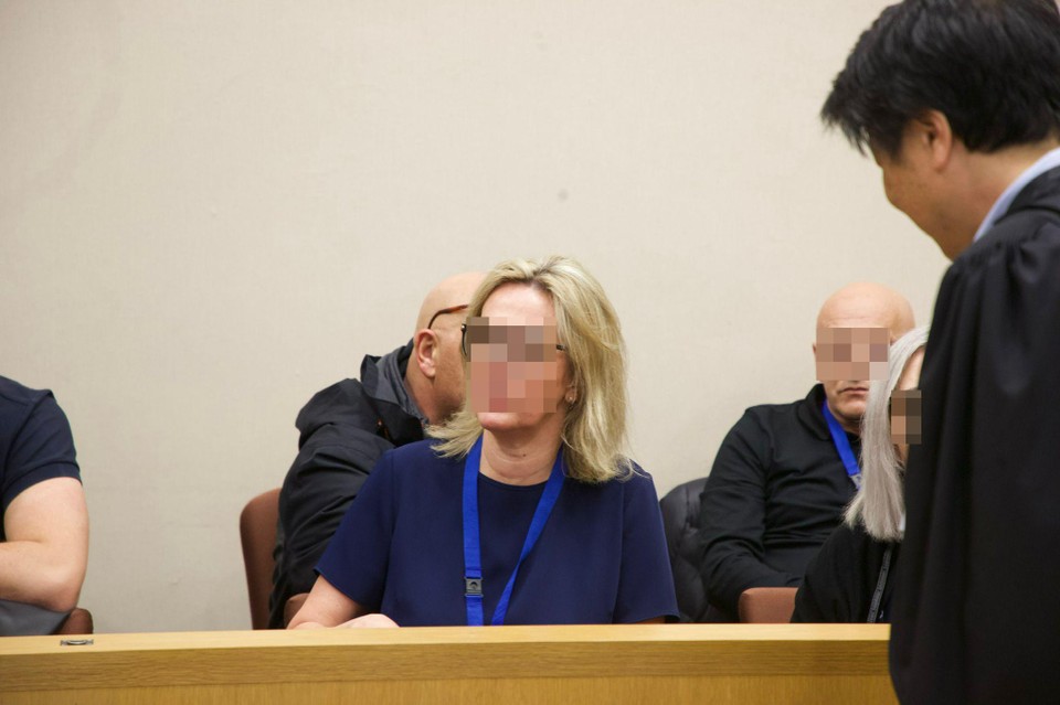 De weduwe van Silvio Aquino, Silvia Liskova op het proces. 