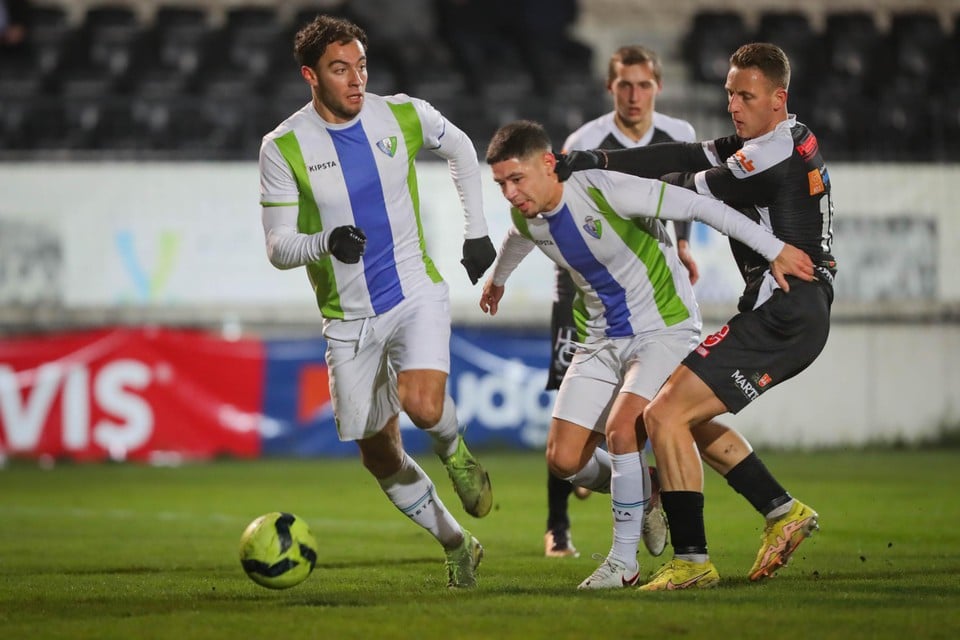 Hasselt verloor de derby tegen Bocholt met 0-3. 