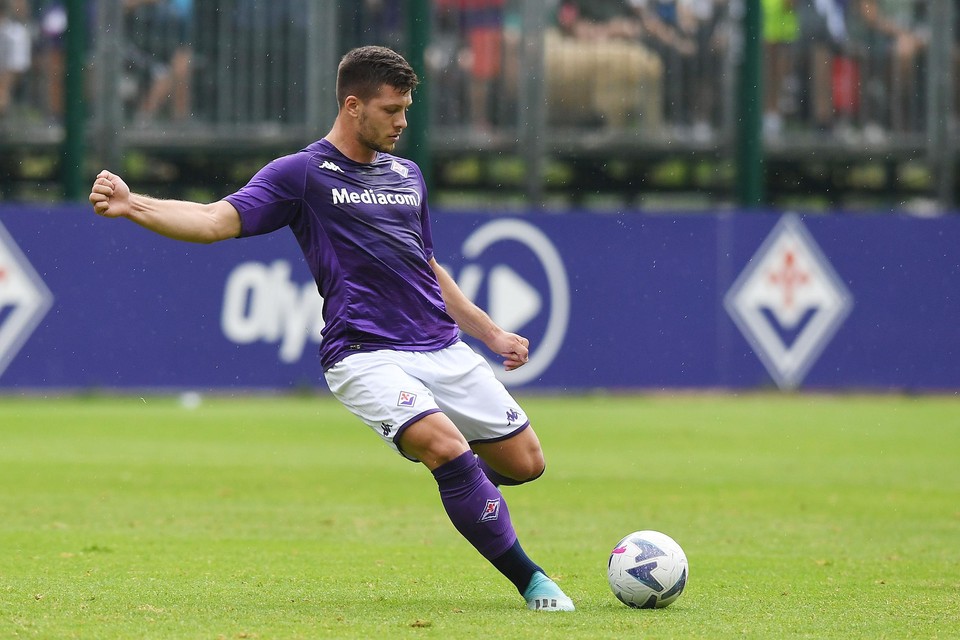 Luka Jovic, een van de nieuwkomers bij Fiorentina, is een van de mogelijke tegenstanders van Antwerp. 