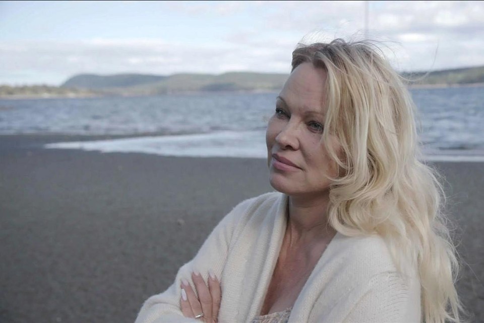 Pamela Anderson wil op haar 55ste eindelijk haar verhaal doen in de documentaire ‘Pamela, a Love Story’.