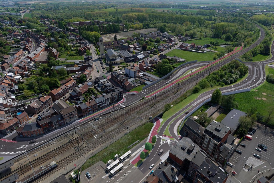 De nieuwe spoorwegonderdoorgang aan de Sportpleinstraat bleek uit de uitgebreide studie de beste locatie.