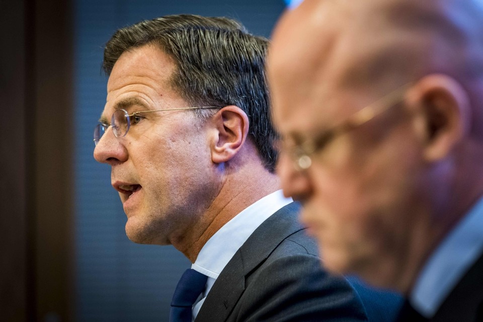 Premier Mark Rutte en minister van Justitie Ferd Grapperhaus 