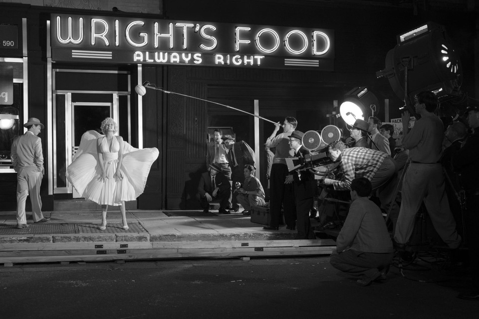 Marilyn Monroe (Ana de Armas) op de set van ‘The Seven Year Itch’ van Billy Wilder. 