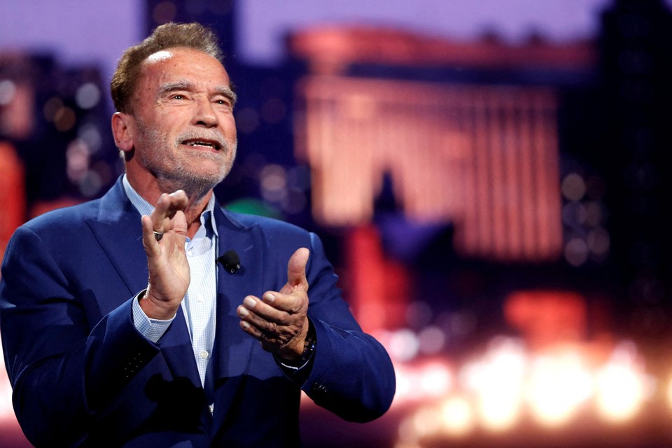 Arnold Schwarzenegger deed in zijn documentaire een boekje open over zijn buitenechtelijke zoon.