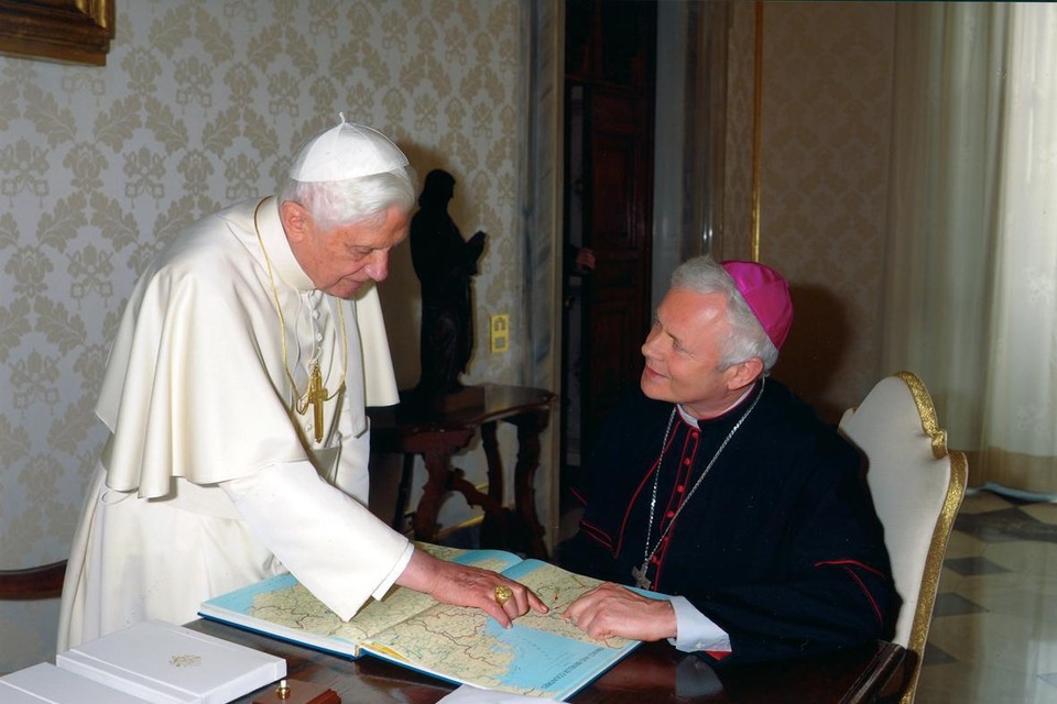 De Hasseltse bisschop Patrick Hoogmartens had in 2010 een persoonlijk gesprek met paus Benedictus XVI. 