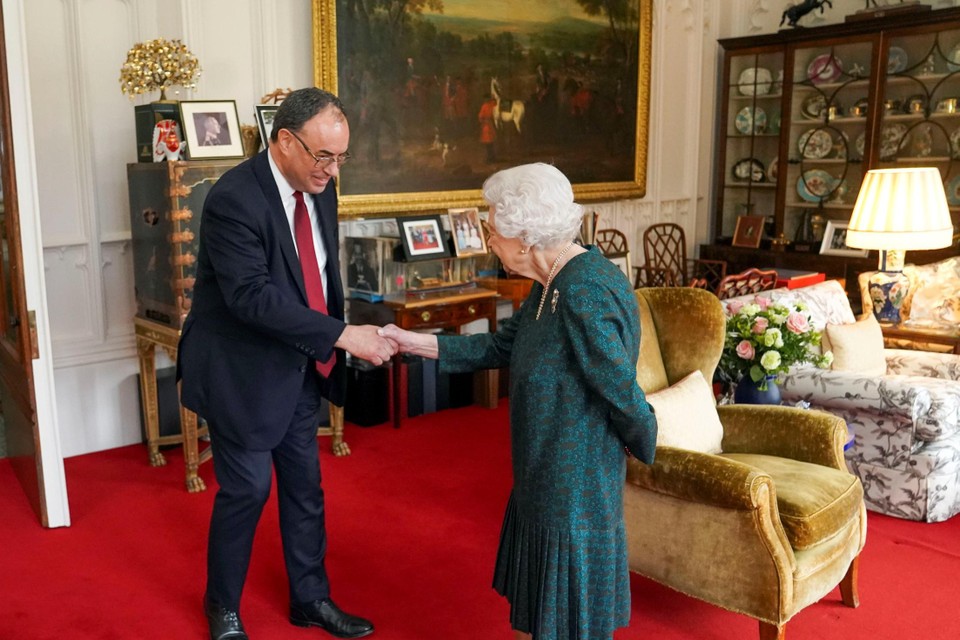 De koningin had een gesprek met Andrew Baily, de gouverneur van de Bank of England. 