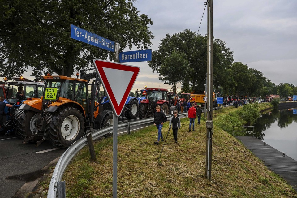 Een grensovergang met Duitsland werd geblokkeerd. 