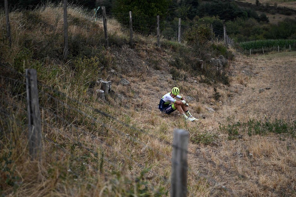 Hermans kwam eerder deze maand ten val in de openingsrit van het Critérium du Dauphiné. 