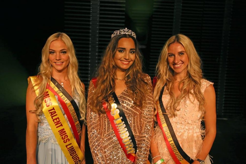 Juwell Feytons, Silvana Spyros en Jolien Werckx tijdens de finale van Miss Limburg. Zij haalden nu ook de finale van Miss België. 