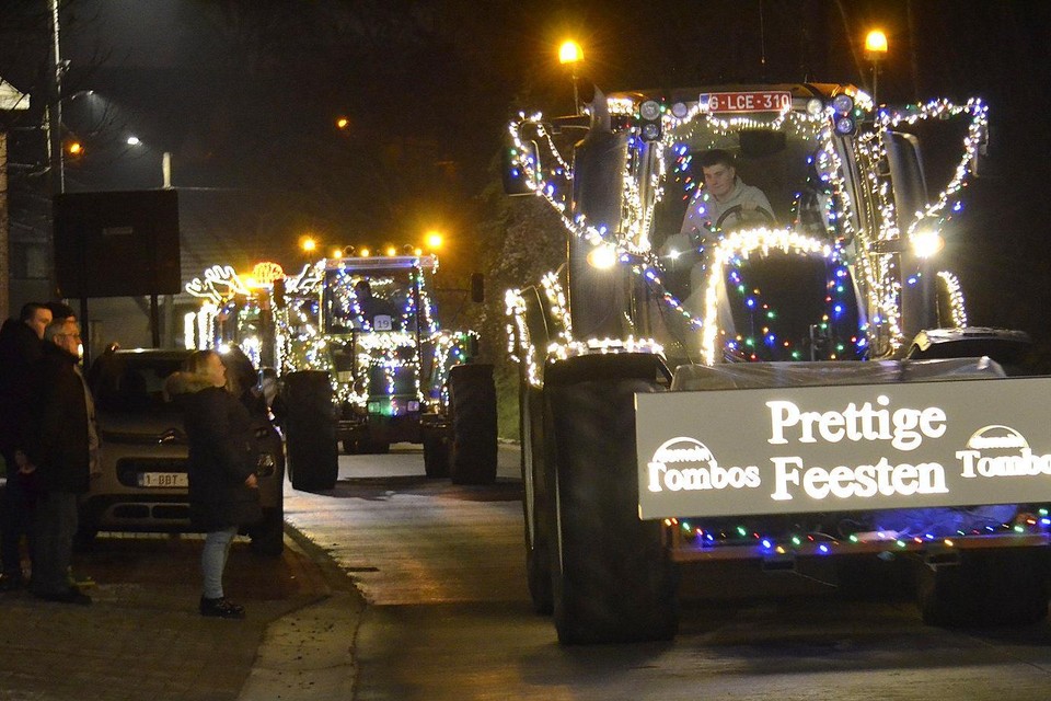 Zaterdagavond trekt er opnieuw een lichtstoet van tractoren door de straten van de gemeente.