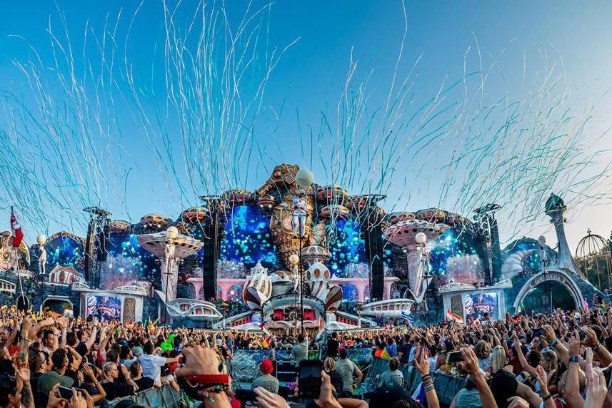 Tomorrowland 2018: The story of planaxis. 