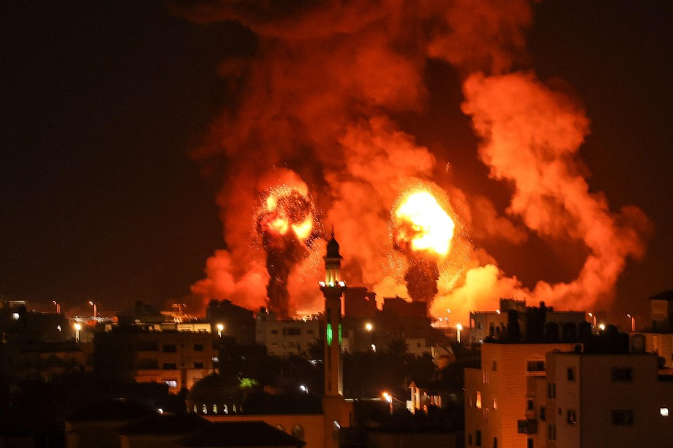 Brand in Gaza na de bombardementen 