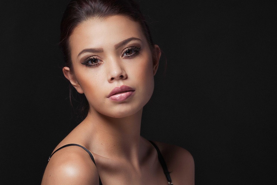 Het Peerse model Ivana Smit (18) werd op 7 december 2017 dood teruggevonden op een balkon van een appartementsgebouw in Kuala Lumpur. 